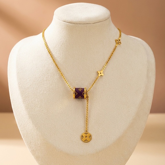 Generation Refined Jewelry - 18k Gold monogram Pendant Y Necklace